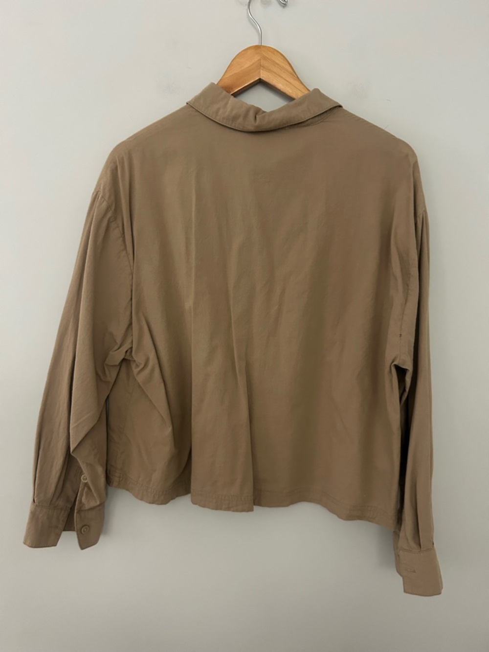 American Vintage Light Brown Button Down Collared Shirt - Picture 5 of 5